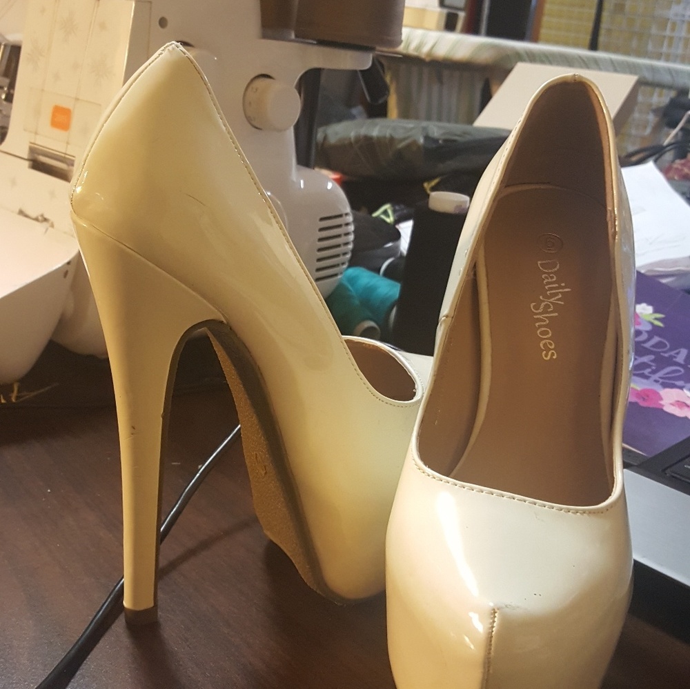 Ivory Patent Leather Stiletto Pump